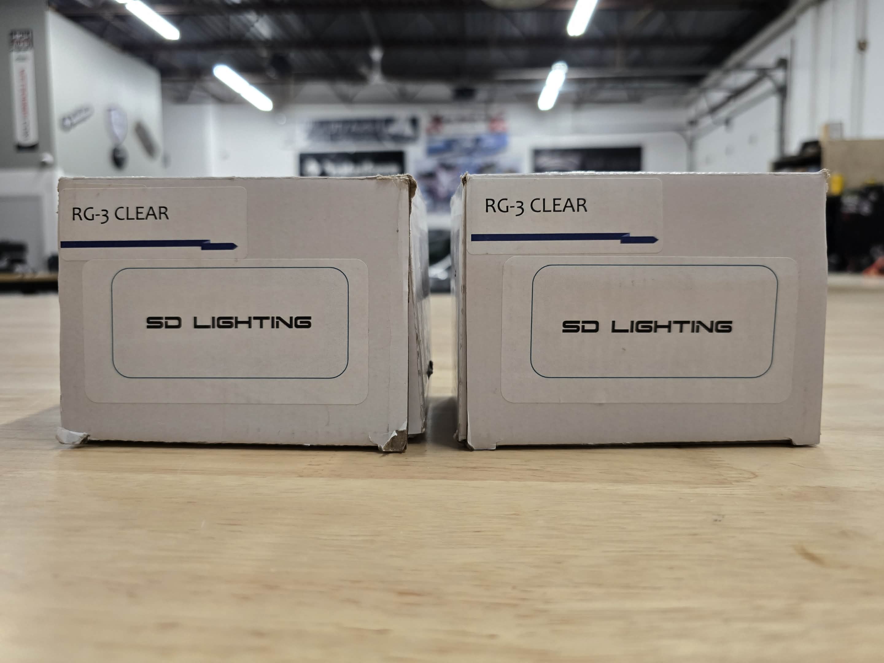 Pair SD Lighting RG-3 Cube clear