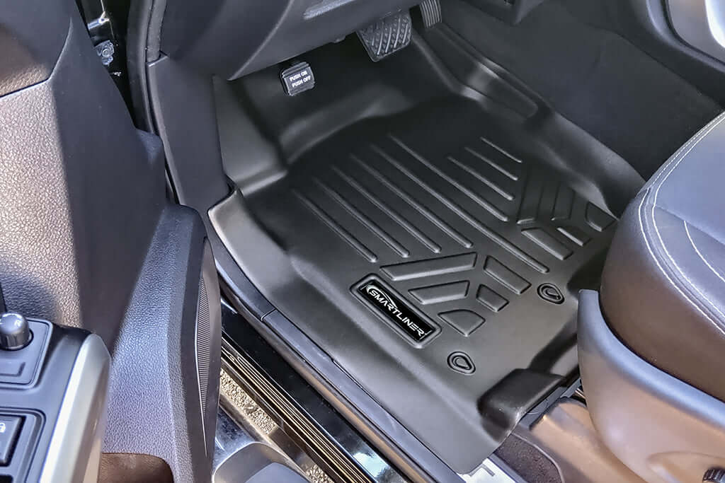 SMARTLINER Floor Liners for 2017-2022 Nissan Titan King Cab With No OTH coverage