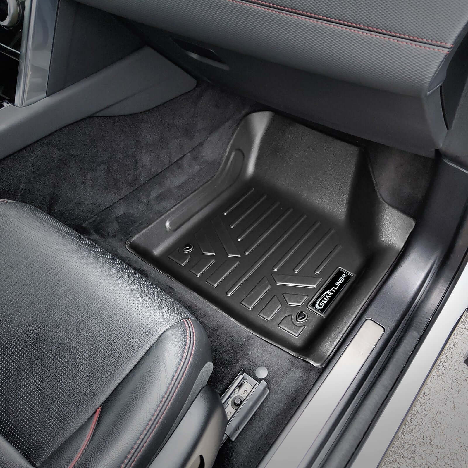 SMARTLINER Floor Liners for 2020-2024 Land Rover /Range Rover Discovery Sport (5 Passenger Model)