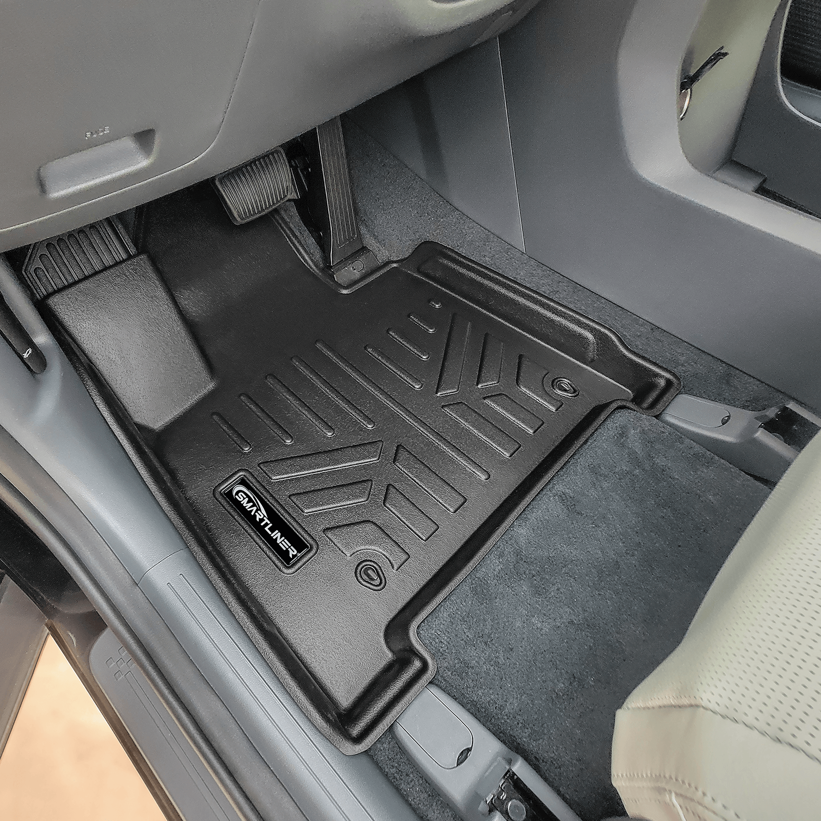 SMARTLINER Floor Liners for 2024-2026 Hyundai Santa Fe (SG)