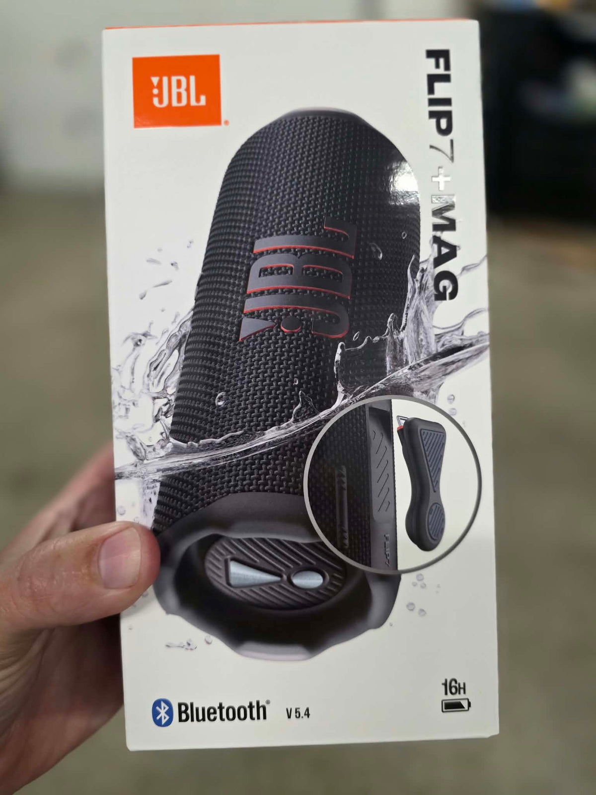 JBL Flip 7 + MAG Portable Bluetooth Speaker with Magnetic Mount