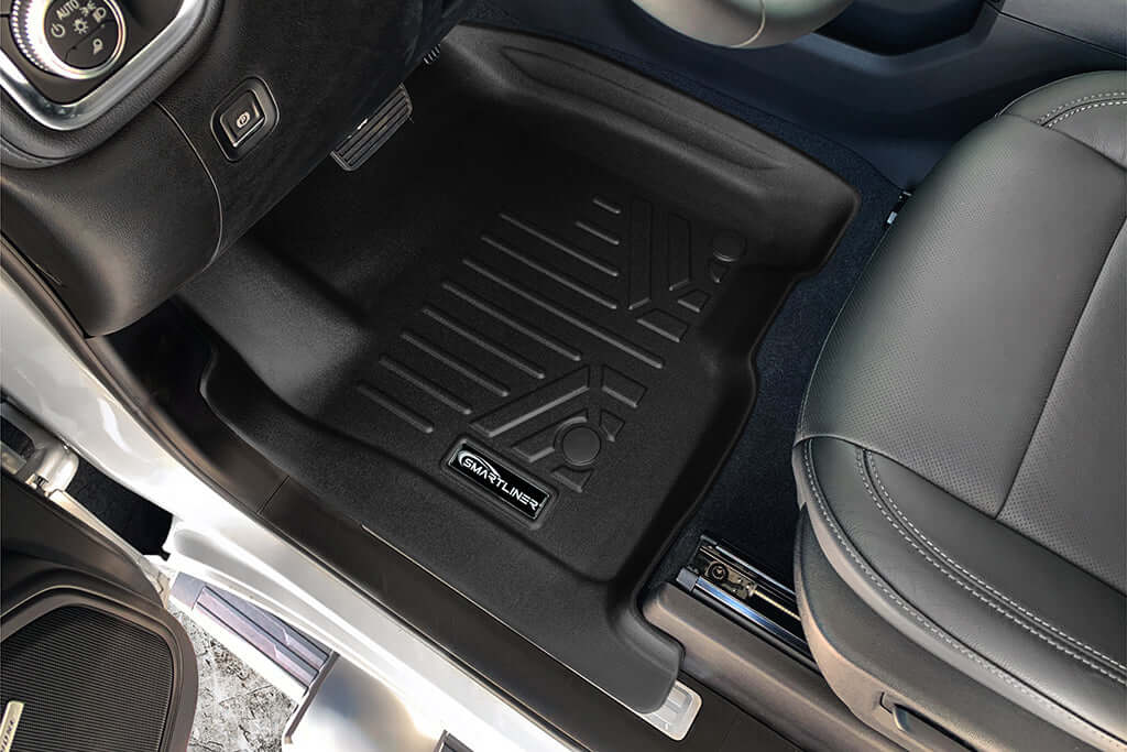 SMARTLINER Floor Liners for 2020-2026 Chevy Silverado 2500 HD | 3500 HD (Double Cab|Carpet|(1st Row Bench)|(No OTH)|[No 2nd Row Storage]