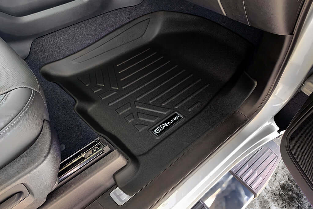 SMARTLINER Floor Liners for 2020-2026 Chevy Silverado 2500 HD | 3500 HD (Crew Cab|Carpet|(1st Row Bench)|(No OTH)|[2nd Row Storage]