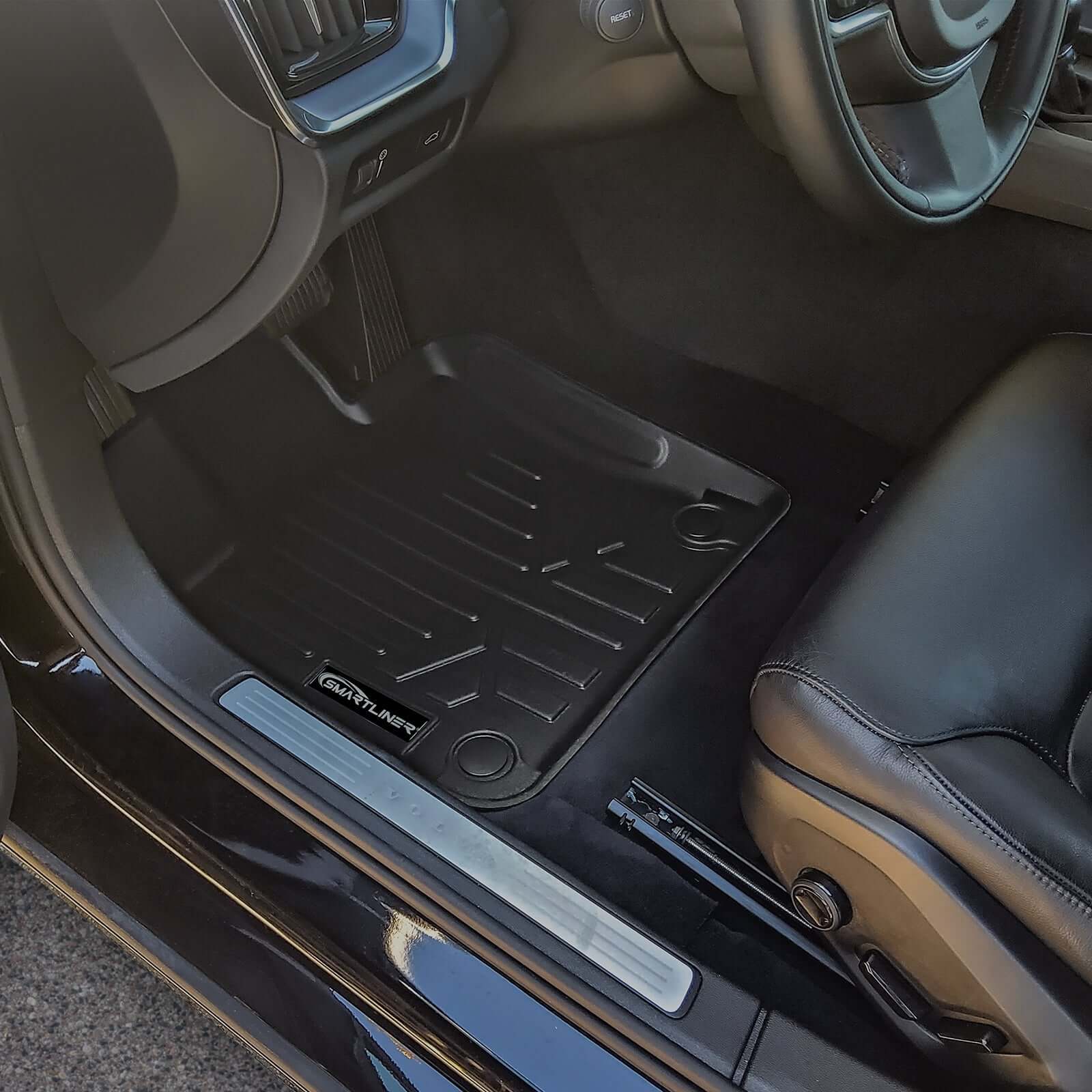 SMARTLINER Custom Fit Floor Liners For 2020-2026 Volvo V60 Cross Country