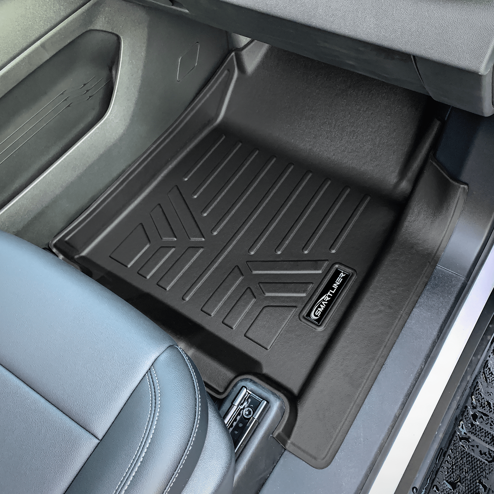 SMARTLINER Floor Liners for 2025-2026 Chevrolet Silverado EV /GMC Sierra EV(Carpet)