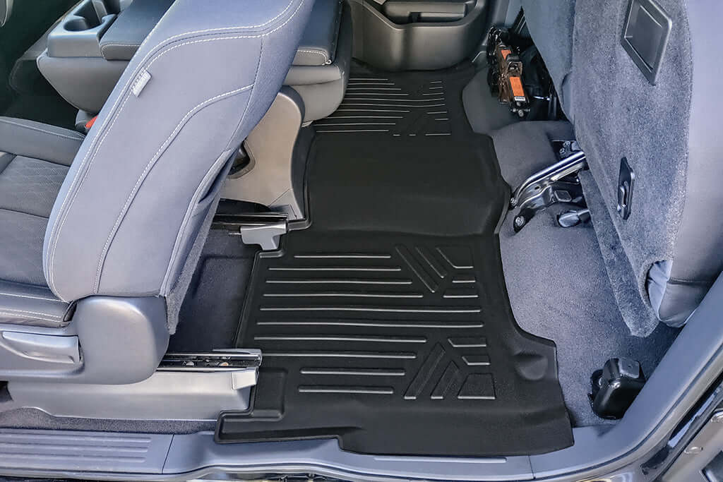 SMARTLINER Floor Liners for 2017-2022 Nissan Titan King Cab With No OTH coverage