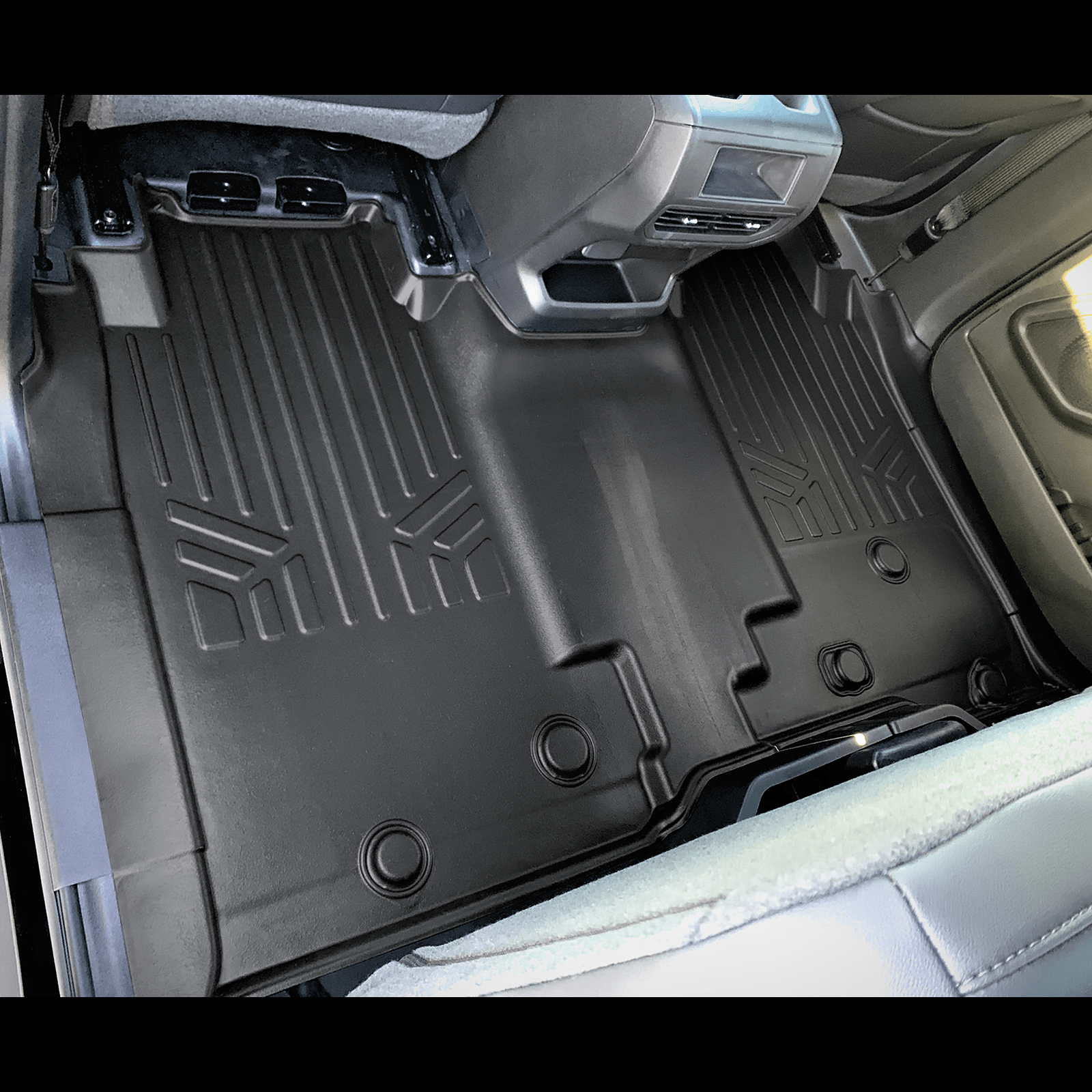 SMARTLINER Floor Liners for 2024 Chevy Silverado EV Fits Vinyl floor Bucket Seat models, 3WR (Work Truck Trim)