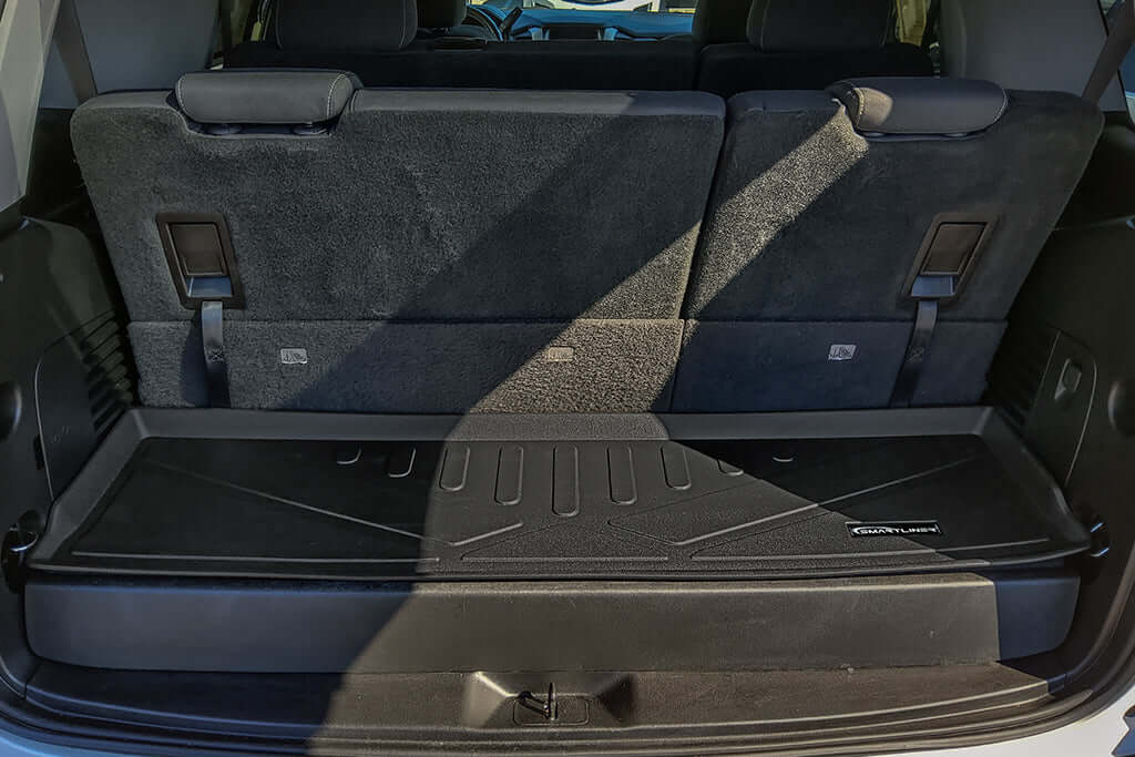 SMARTLINER Floor Liners for 2015 - 2020 Chevy Tahoe / GMC Yukon (2nd Row Bucket)