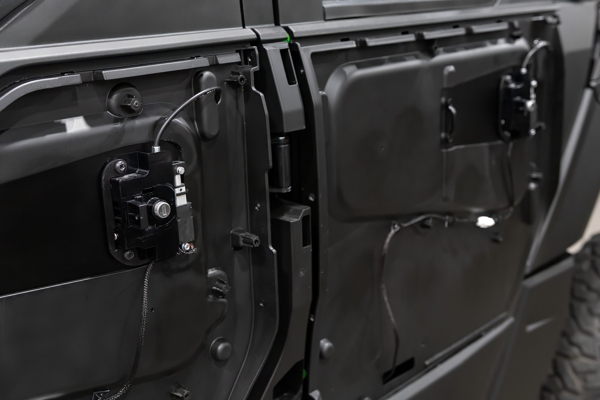 '24-'25 Polaris Xpedition 2-Way Remote Start w/ Full Security (*Door Locks, Drone, & Starter Kill sold separate)